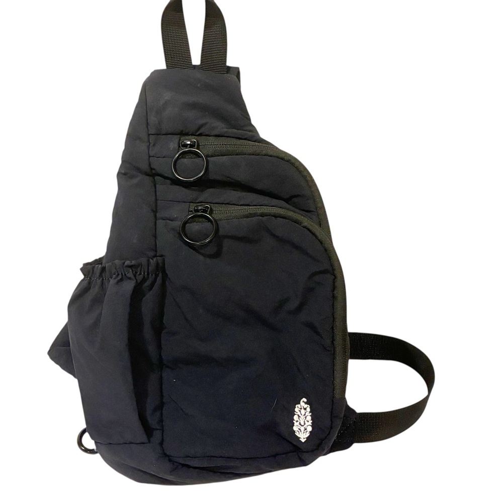 Free People Movement Black Nylon Renegade Sling Bag Crossbody - Picture 1 of 5